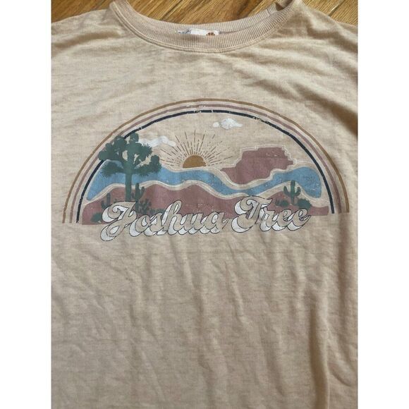 C & C California women's Joshua Tree Graphic Long Sleeve casual Shirt size small - Picture 2 of 9